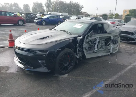2018 Chevrolet Camaro 2Ss z USA, uszkodzony, nr VIN 1G1FH1R73J0111483